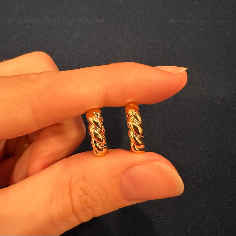 Brand new 18k gold filled croissant hoop huggie earrings